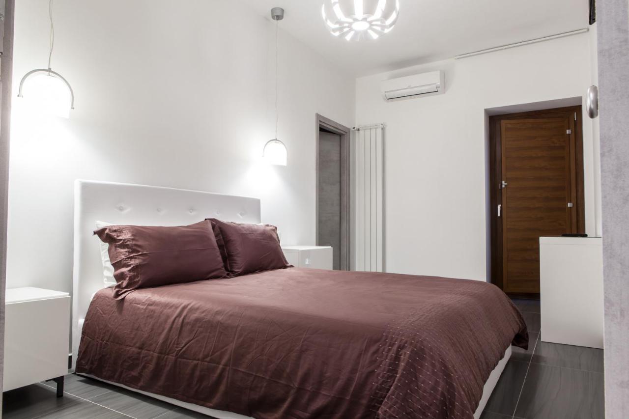 مبيت وإفطار كاستروفيلاري Pomodoro Bed المظهر الخارجي الصورة